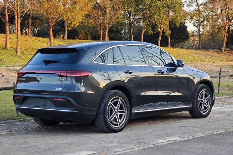 Used Mercedes-Benz EQC 2022 Facelift EQC 400 4MATIC Exterior 10