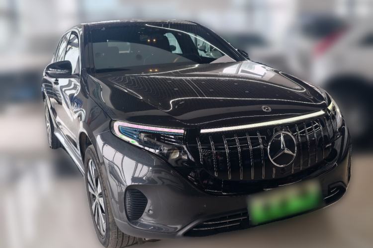 Used Mercedes-Benz EQC 2022-Year Restyled EQC 350 4MATIC Front Right 45 Deg