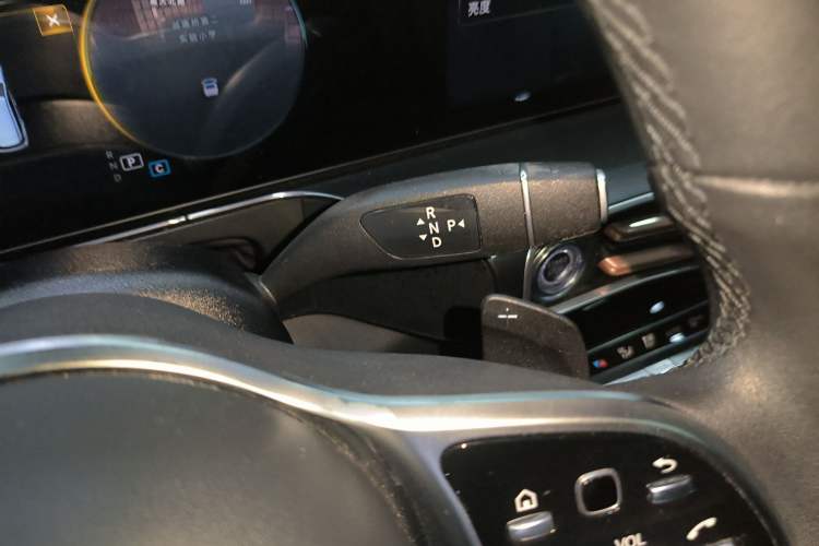 Used Mercedes-Benz EQC 2022 EQC 350 4MATIC Special Edition Gear Lever