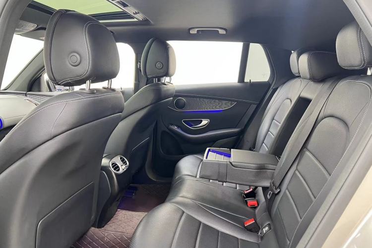 Used Mercedes-Benz EQC 2022 Facelift EQC 400 4MATIC Interior 3