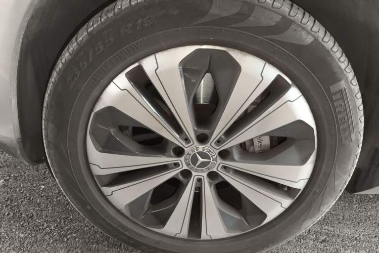 Used Mercedes-Benz EQC 2022-Year Restyled EQC 350 4MATIC Left Front Wheel Hub
