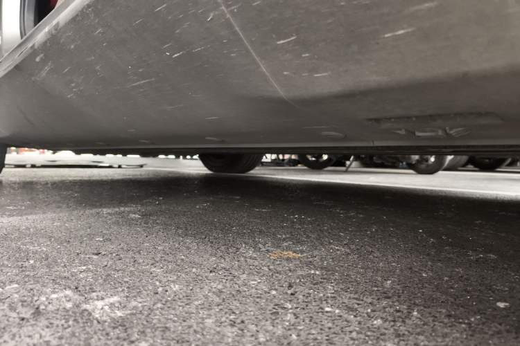 Used Mercedes-Benz EQC 2022-Year Restyled EQC 350 4MATIC Left Side Sill