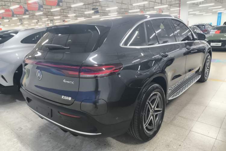 Used Mercedes-Benz EQC 2022 EQC 400 4MATIC Rear Right 45 Deg