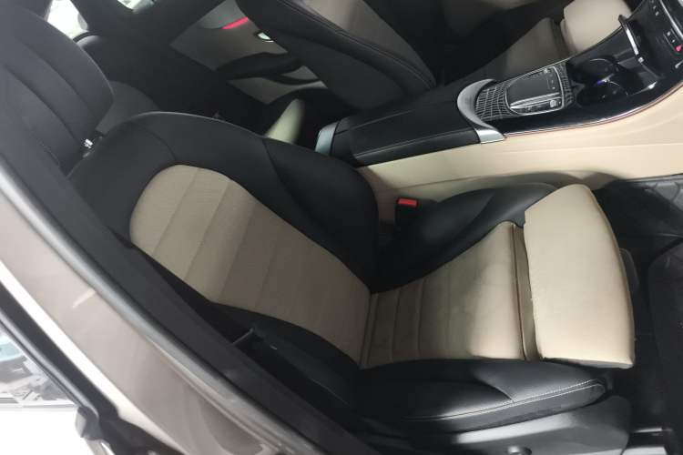 Used Mercedes-Benz EQC 2022-Year Restyled EQC 350 4MATIC Right Front Seat