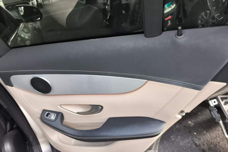 Used Mercedes-Benz EQC 2022-Year Restyled EQC 350 4MATIC Right Rear Door Interior