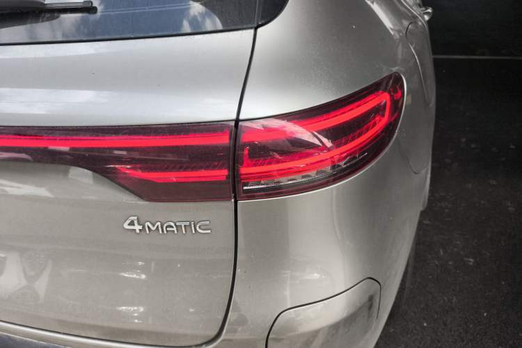 Used Mercedes-Benz EQC 2022-Year Restyled EQC 350 4MATIC Right Rear Taillight