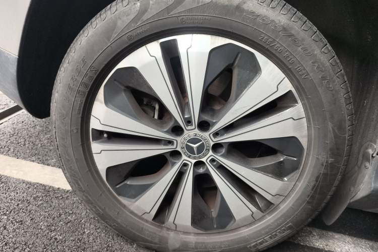 Used Mercedes-Benz EQC 2022-Year Restyled EQC 350 4MATIC Right Rear Wheel Hub