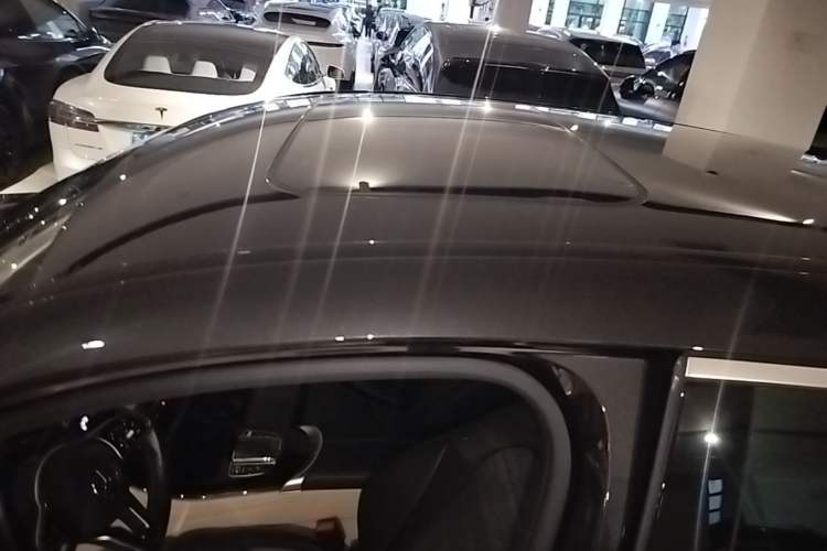 Used Mercedes-Benz EQC 2022 EQC 350 4MATIC Roof