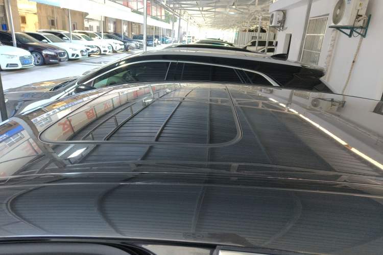 Used Mercedes-Benz EQC 2022 Facelift EQC 400 4MATIC Roof