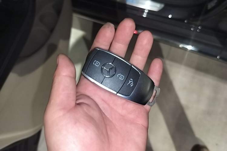 Used Mercedes-Benz EQC 2022 EQC 350 4MATIC Vehicle Key