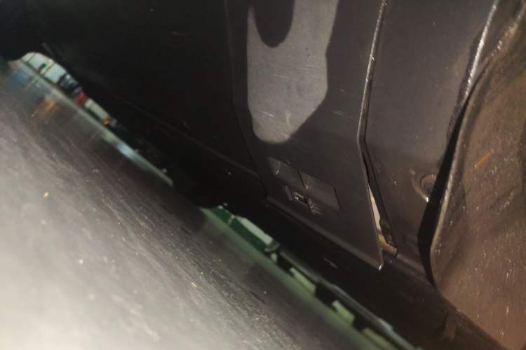 Used Mercedes-Benz EQC 2022 Facelift EQC 400 4MATIC Chassis Rear Left