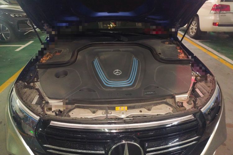 Used Mercedes-Benz EQC 2022 Facelift EQC 400 4MATIC Engine Bay