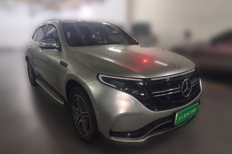 Used Mercedes-Benz EQC 2022 Facelift EQC 400 4MATIC Front Right 45 Deg