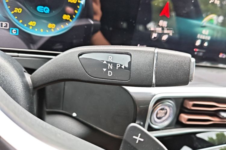 Used Mercedes-Benz EQC 2022-Year Restyled EQC 350 4MATIC Gear Lever