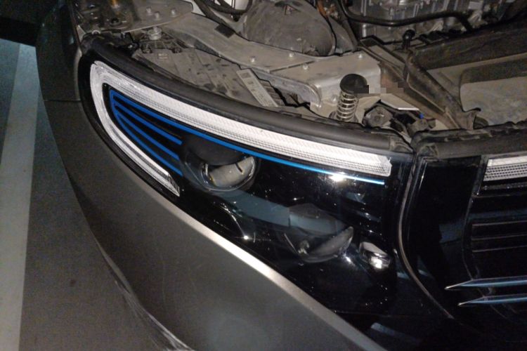 Used Mercedes-Benz EQC 2022 EQC 350 4MATIC Special Edition Right Front Headlight