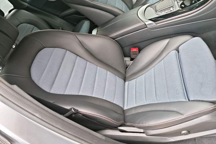 Used Mercedes-Benz EQC 2022-Year Restyled EQC 350 4MATIC Right Front Seat