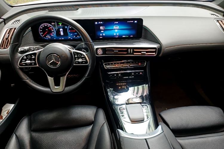 Used Mercedes-Benz EQC 2022 EQC 400 4MATIC Center Console