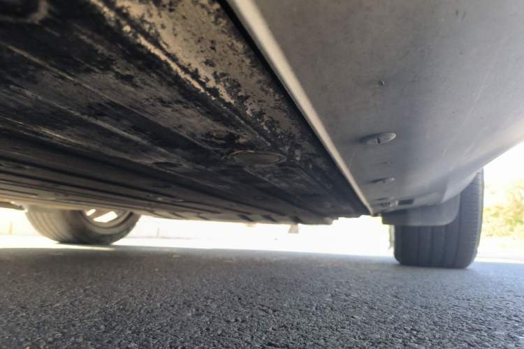 Used Mercedes-Benz EQC 2022 EQC 400 4MATIC Chassis Rear Left