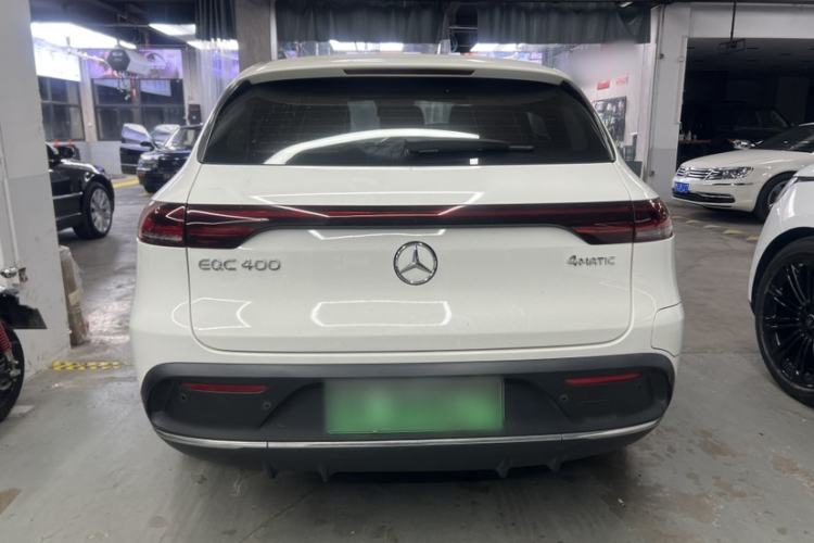 Used Mercedes-Benz EQC 2022 Facelift EQC 400 4MATIC Exterior 4