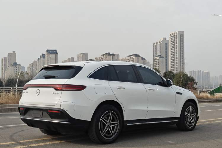 Used Mercedes-Benz EQC 2022 Facelift EQC 400 4MATIC Exterior 5