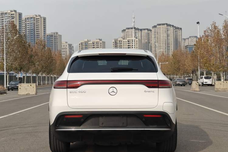 Used Mercedes-Benz EQC 2022 Facelift EQC 400 4MATIC Exterior 6