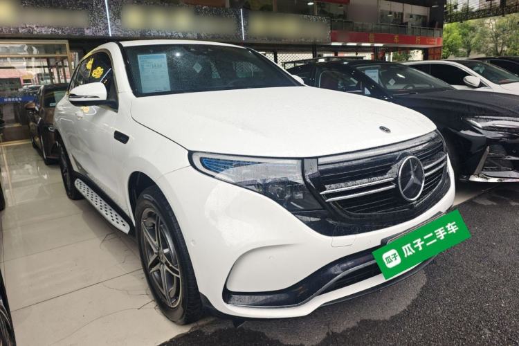 Used Mercedes-Benz EQC 2022 EQC 400 4MATIC Front Right 45 Deg