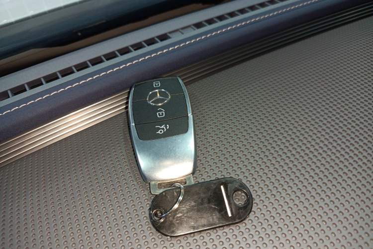 Used Mercedes-Benz EQC 2022 Facelift EQC 400 4MATIC Interior 1