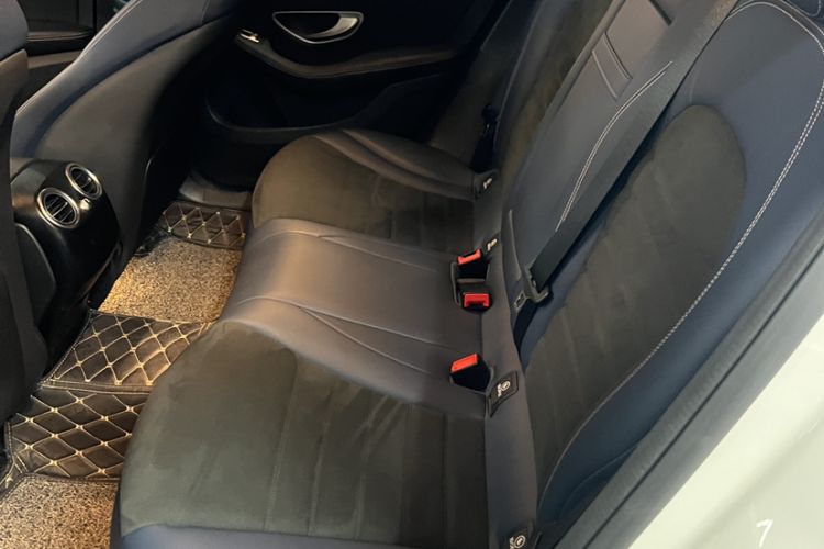 Used Mercedes-Benz EQC 2022 Facelift EQC 400 4MATIC Interior 4