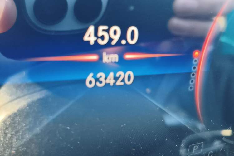 Used Mercedes-Benz EQC 2022 EQC 350 4MATIC Odometer Close Up