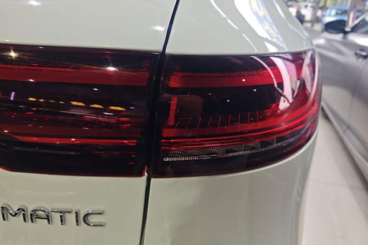 Used Mercedes-Benz EQC 2022 EQC 400 4MATIC Right Rear Taillight