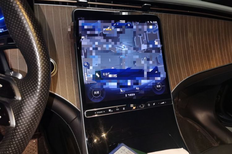 Used Mercedes-Benz EQE 2022 350 Luxury Edition Audio And AC Panel