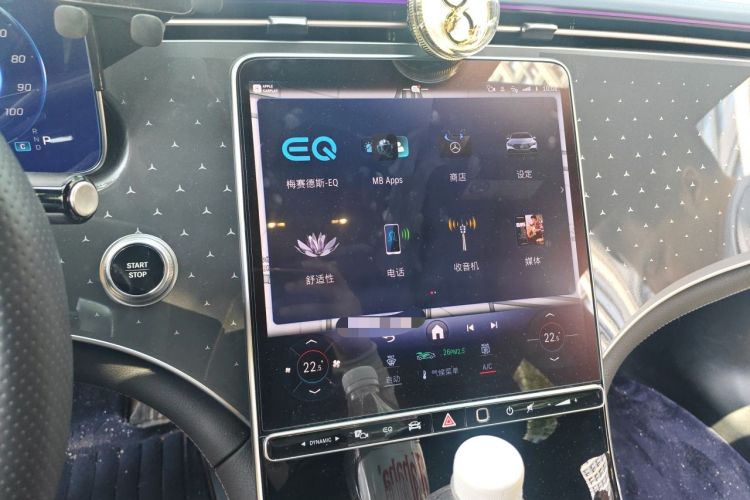 Used Mercedes-Benz EQE 2022 350 First Edition Special Version Audio And AC Panel