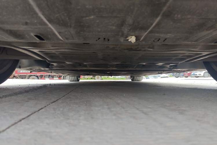 Used Mercedes-Benz EQE 2022 350 First Edition Special Version Chassis Front