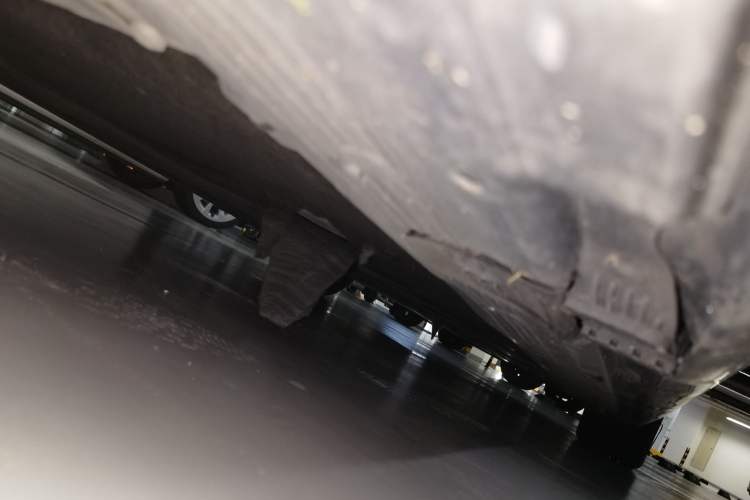 Used Mercedes-Benz EQE 2022 350 Luxury Edition Chassis Front Left