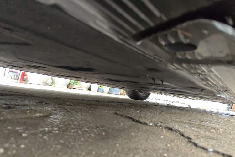 Used Mercedes-Benz EQE 2022 350 Pioneer Edition Chassis Front Left