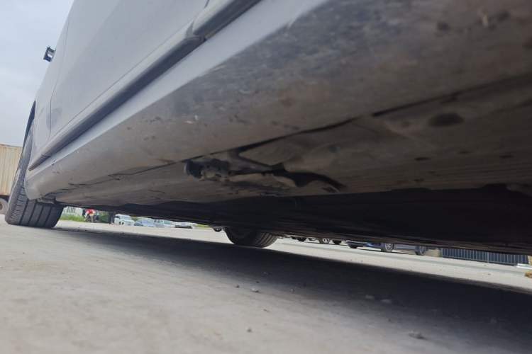 Used Mercedes-Benz EQE 2022 350 First Edition Special Version Chassis Front Right