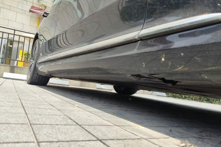Used Mercedes-Benz EQE 2022 350 Luxury Edition Chassis Front Right