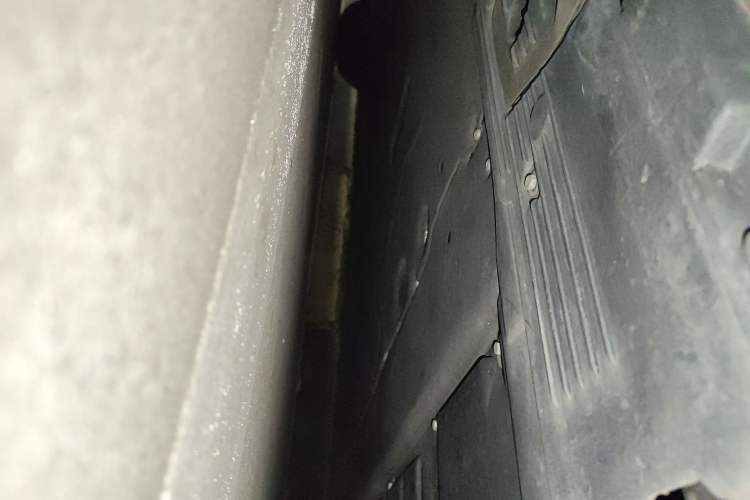 Used Mercedes-Benz EQE 2022 350 Pioneer Edition Chassis Rear Left