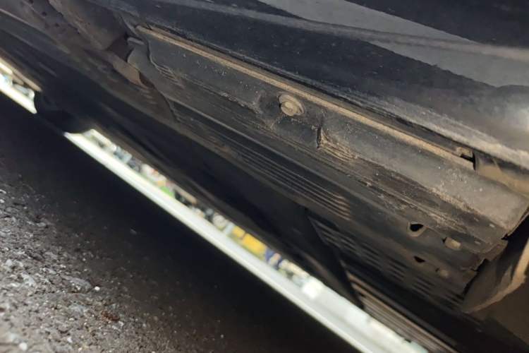Used Mercedes-Benz EQE 2022 350 Luxury Edition Chassis Rear Left