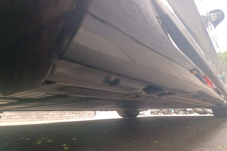 Used Mercedes-Benz EQE 2022 350 Luxury Edition Chassis Rear Right