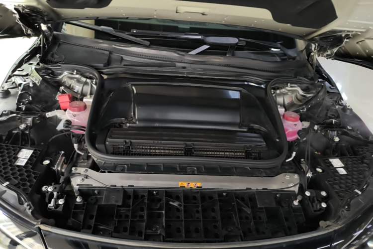 Used Mercedes-Benz EQE 2022 350 Pioneer Edition Engine Bay