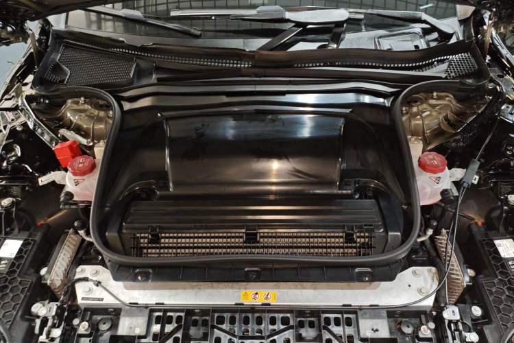 Used Mercedes-Benz EQE 2022 350 First Edition Special Version Engine Bay