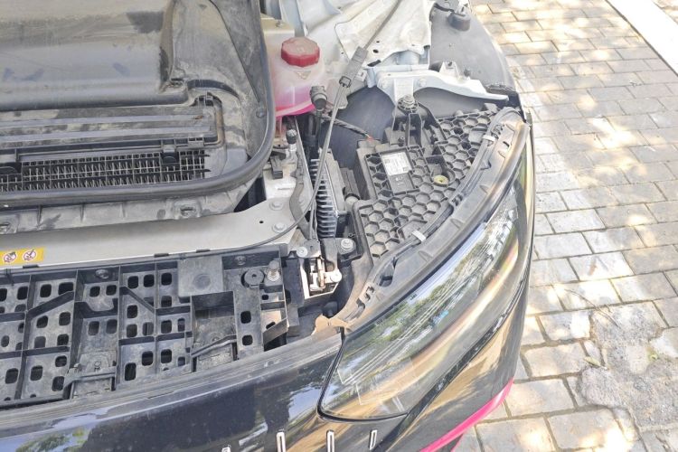 Used Mercedes-Benz EQE 2022 350 First Edition Special Version Engine Bay Left