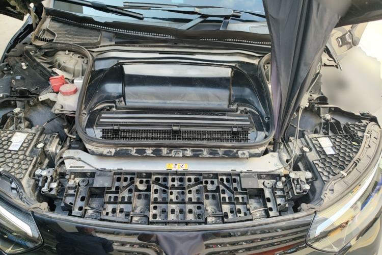 Used Mercedes-Benz EQE 2022 350 Luxury Edition Engine Bay
