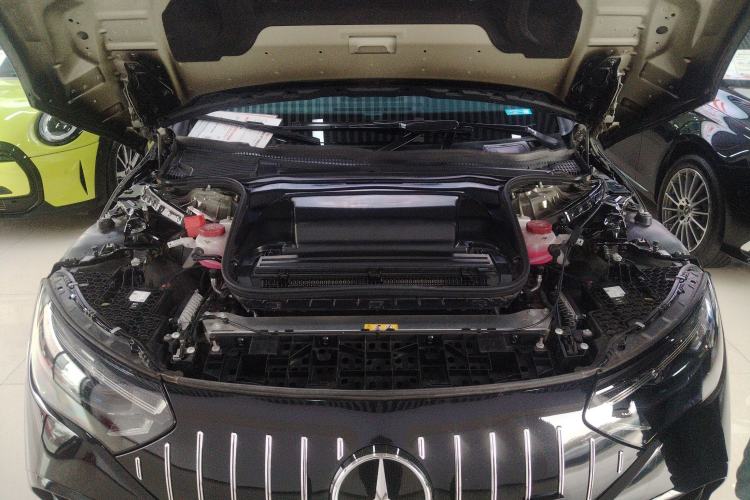 Used Mercedes-Benz EQE 2022 350 First Edition Special Version Engine Bay