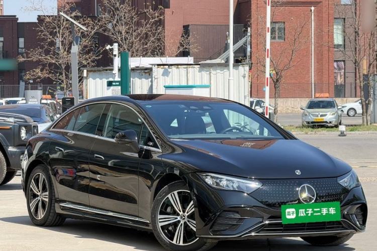 Used Mercedes-Benz EQE 2022 350 Luxury Edition Exterior 1
