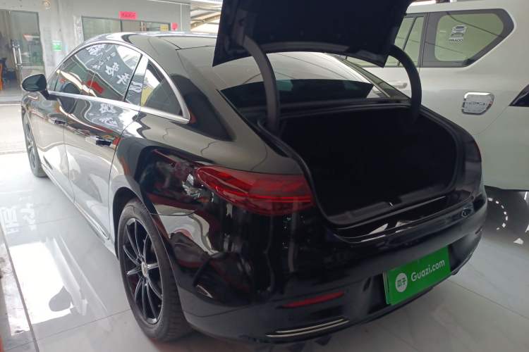 Used Mercedes-Benz EQE 2022 350 Pioneer Edition Exterior 2