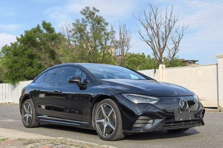 Used Mercedes-Benz EQE 2022 350 First Edition Special Version Exterior 2