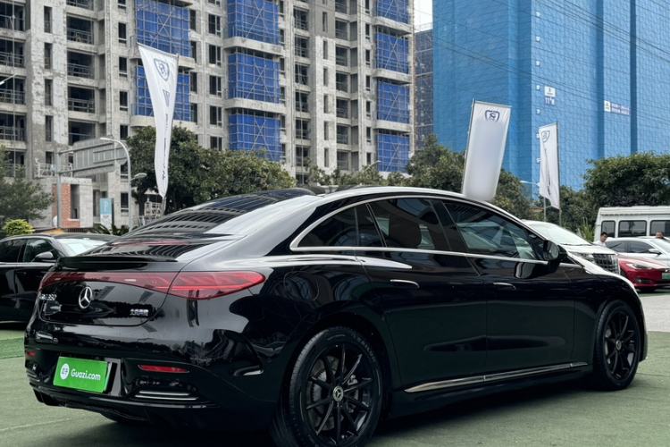 Used Mercedes-Benz EQE 2022 350 Pioneer Edition Exterior 3