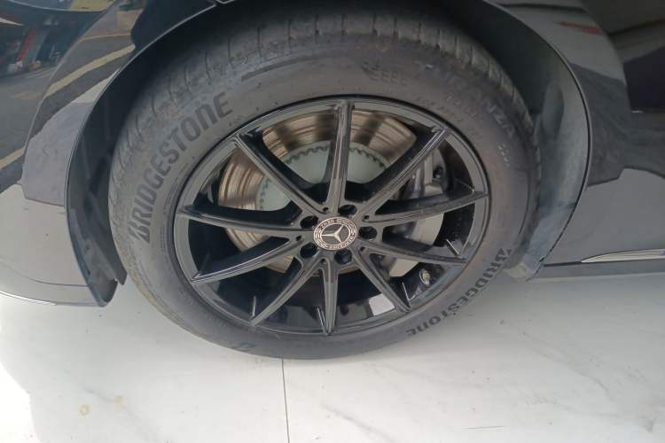 Used Mercedes-Benz EQE 2022 350 Pioneer Edition Exterior 4